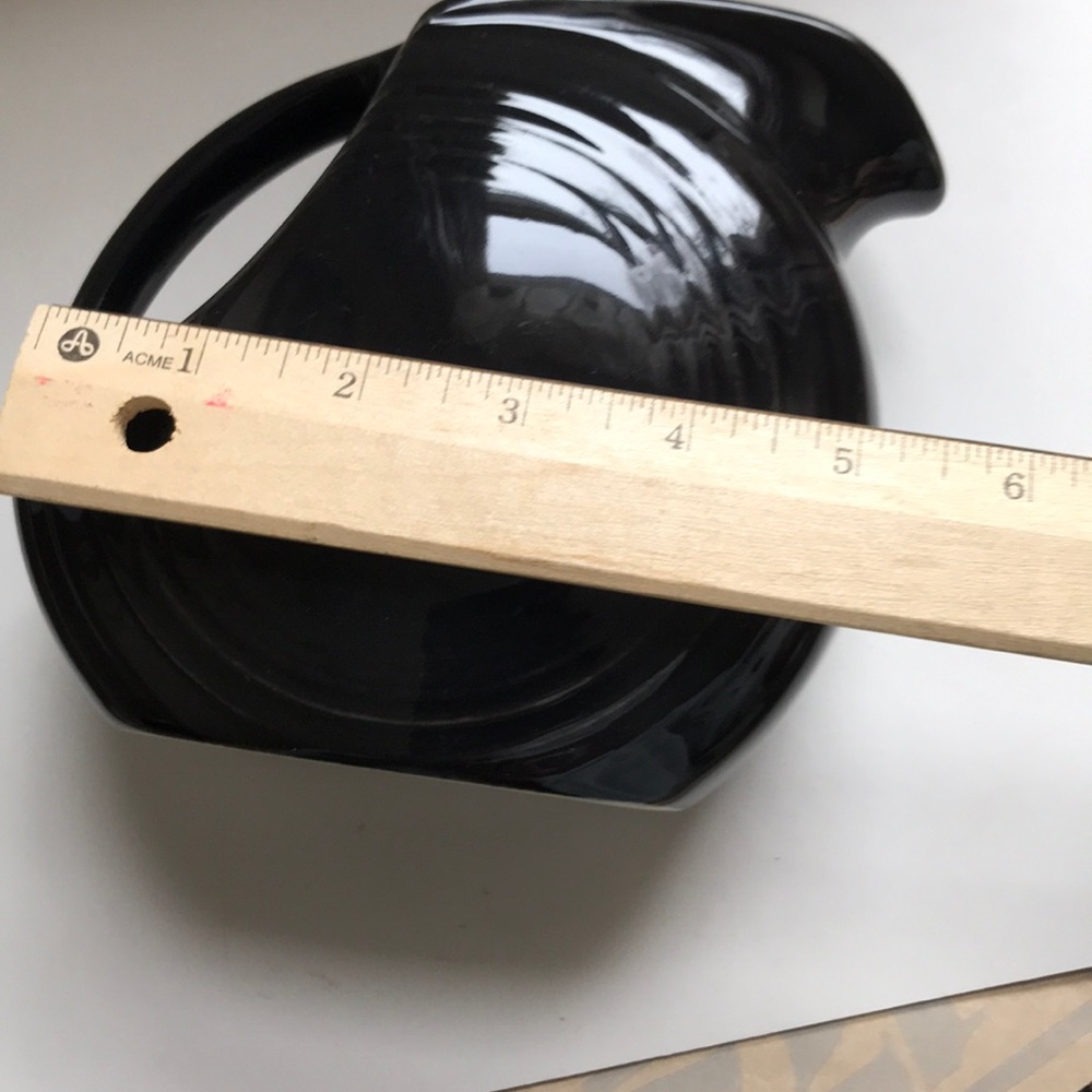 Mini Fiesta ware disc pitcher. - Picture 8 of 9